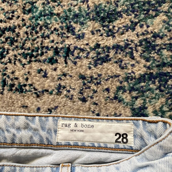 The best boyfriend Jean! Rag + Bone Rosa Mid-rise - Picture 5 of 8